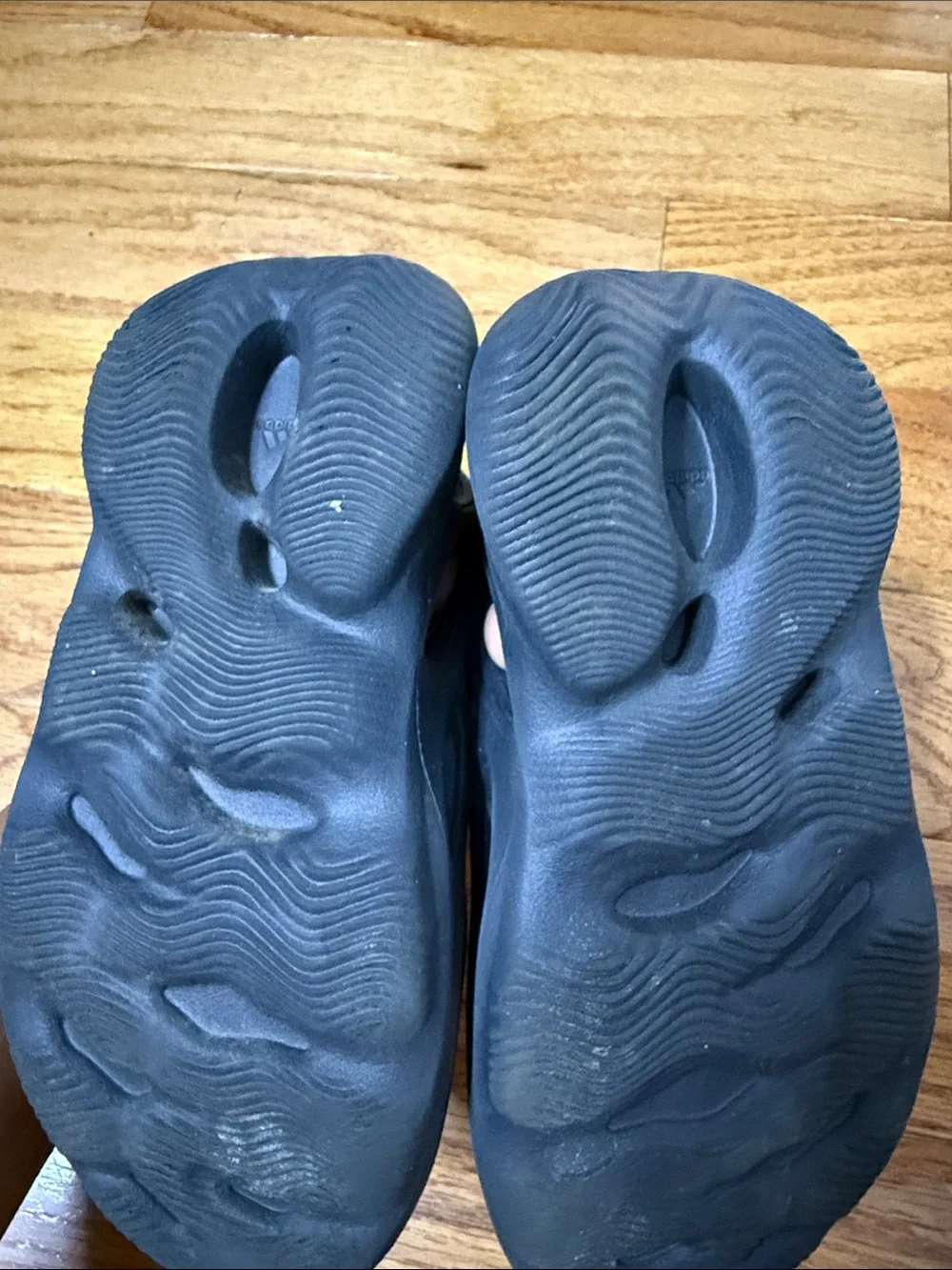 Kids Foam Slip-On Clog in Dark Gray